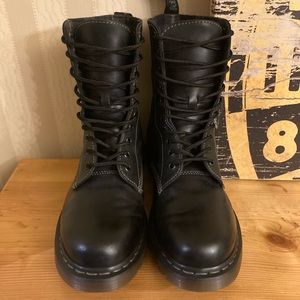 SOLD*** Dr. Martens ’Bart’ Fold Down Boot